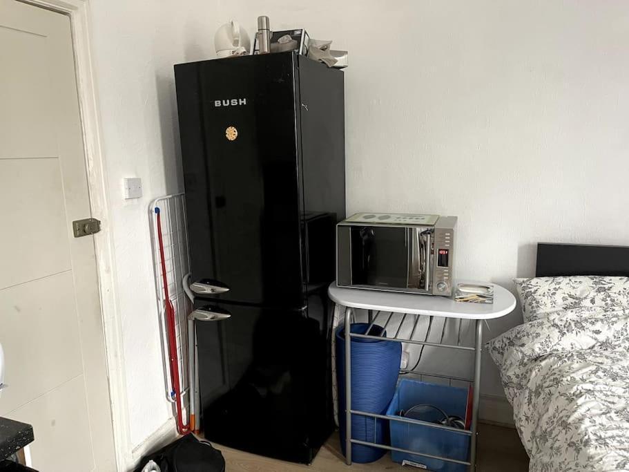 Studio Flat London Finchley Rd Nw11 エクステリア 写真